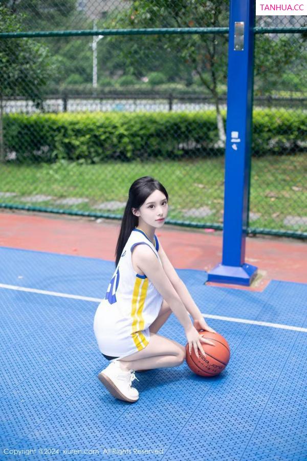   [XiuRen]高清写真图 2024.06.21 No.8744 豆瓣酱 模特合集第10张图片